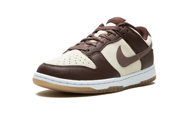 Dunk Low Plum Eclipse
