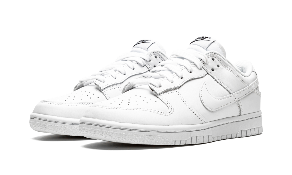 Dunk Low Triple White