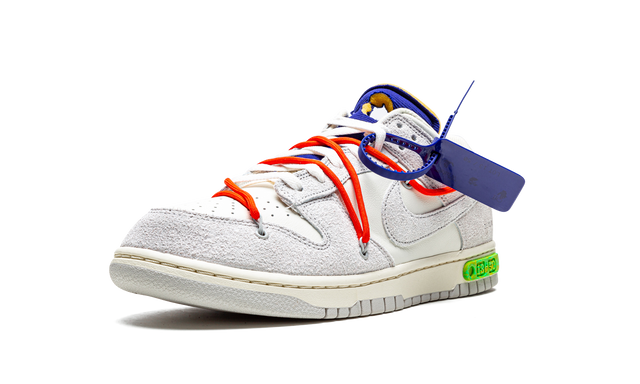 Dunk Low  Lot 13:50