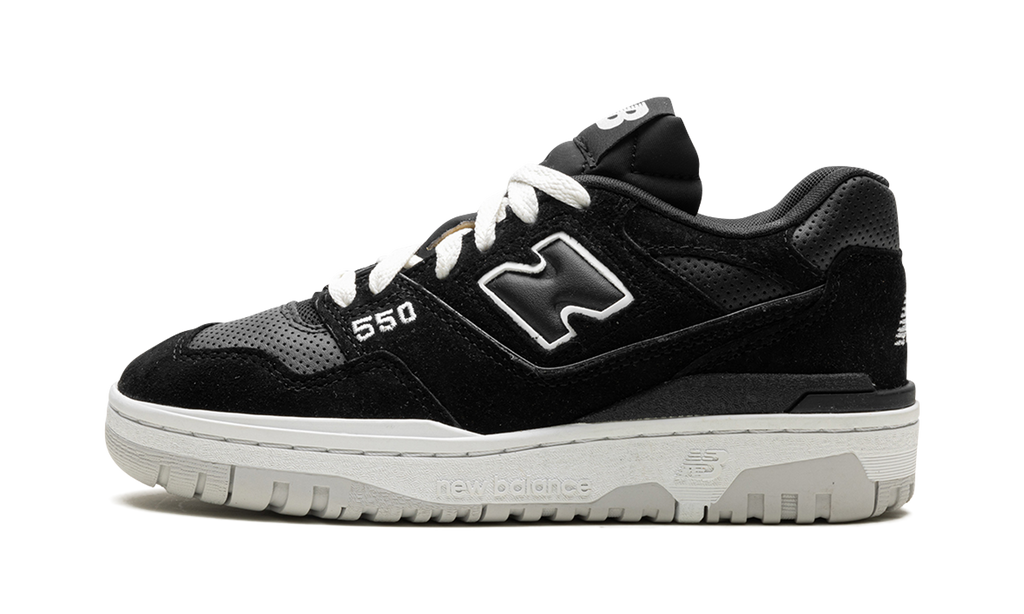550 Black Suede