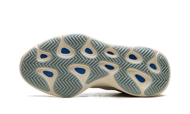 Boost 700 V3 Azael