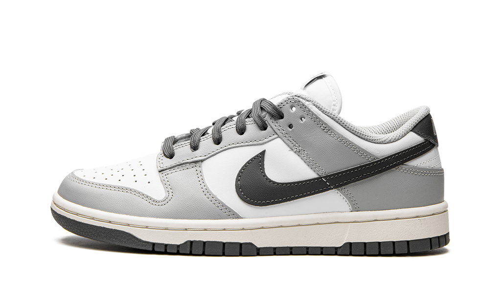 Dunk Low Light Smoke Grey
