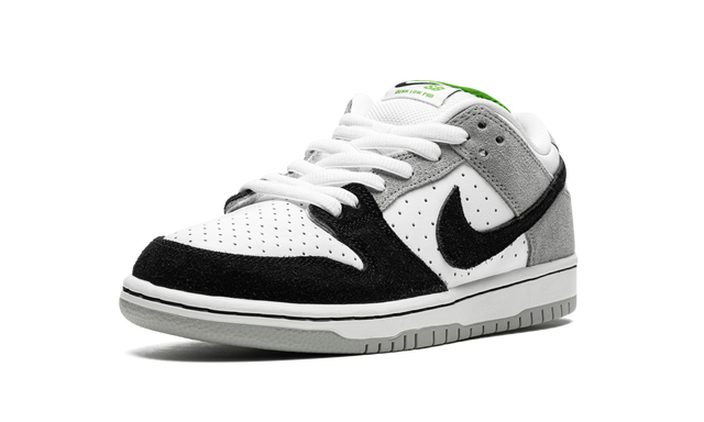 SB Dunk Low Chlorophyll