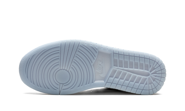 1 Low Wolf Grey