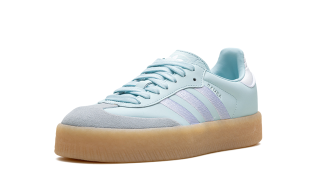 Sambae Almost Blue Sier Metallic Gum
