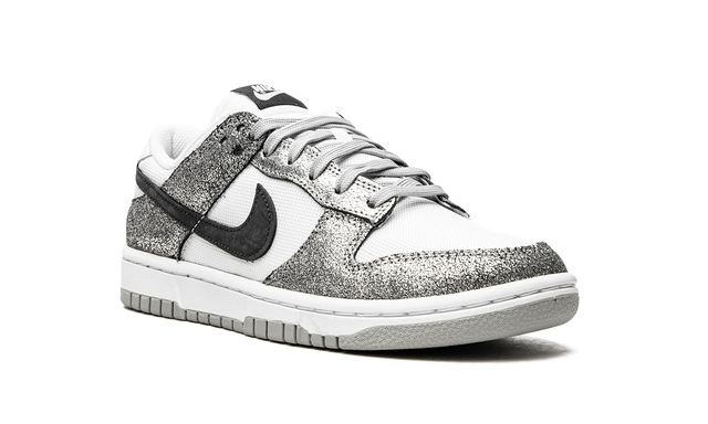 Dunk Low Golden Gals